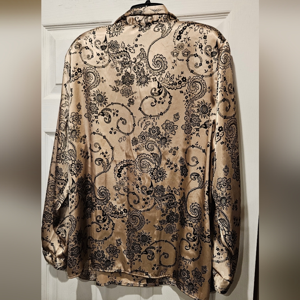 NOTATIONS BLOUSE - Picture 2 of 2